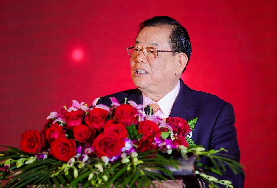 德業(yè)人將用心堅守使命,<br>為實(shí)現夢(mèng)想不懼櫛風(fēng)沐雨、砥礪前行。